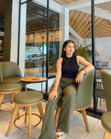 Call Girls service in Surat